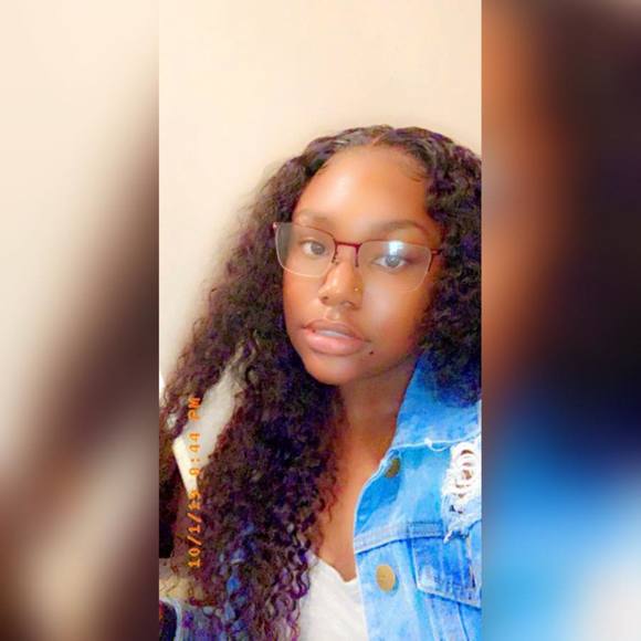 deaujanae